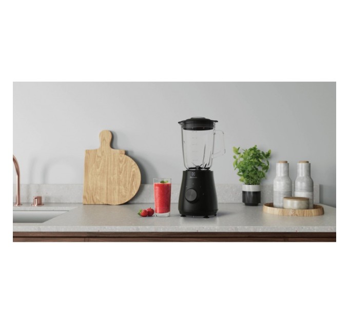 Блендер Electrolux E3TB1-4GG