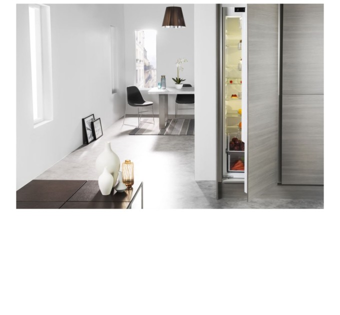 Холодильник Whirlpool ARG 18082 (ARG18082A++)