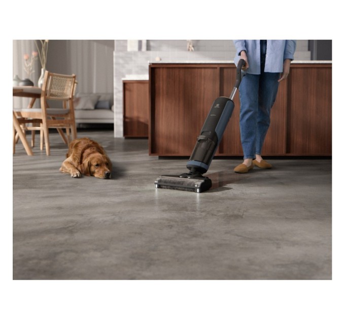 Пилосос Electrolux EW81U3DB