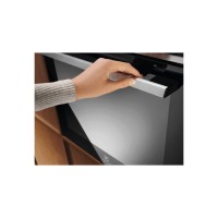 Духова шафа Electrolux EOB8S38X