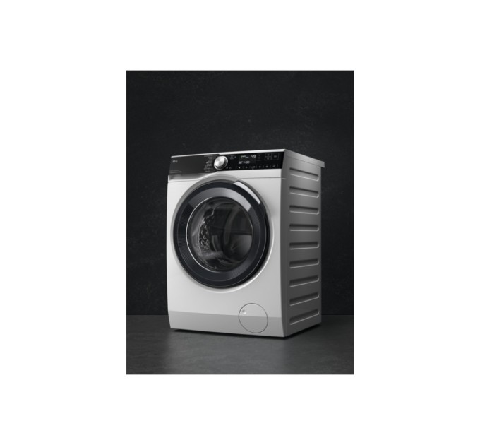 Пральна машина AEG LFR95166UU