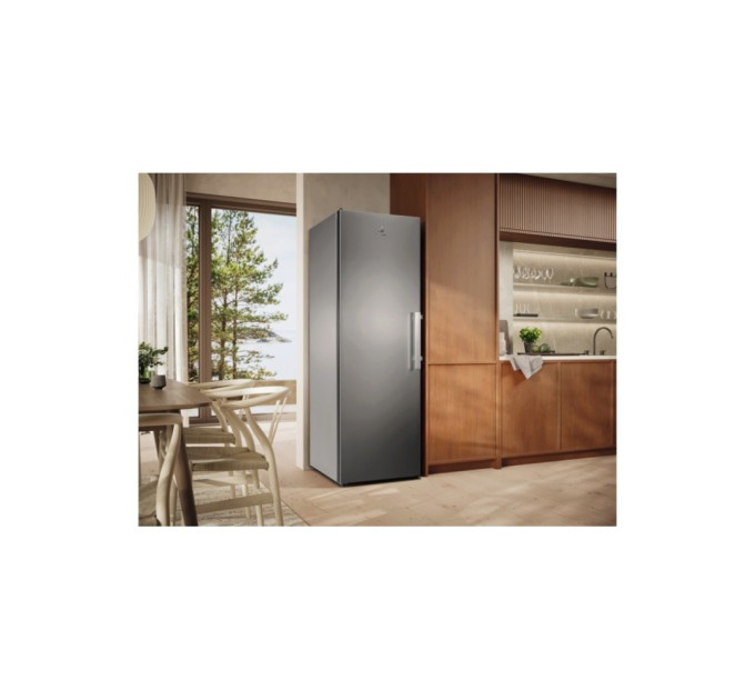 Морозильна камера Electrolux LUS7ME28X