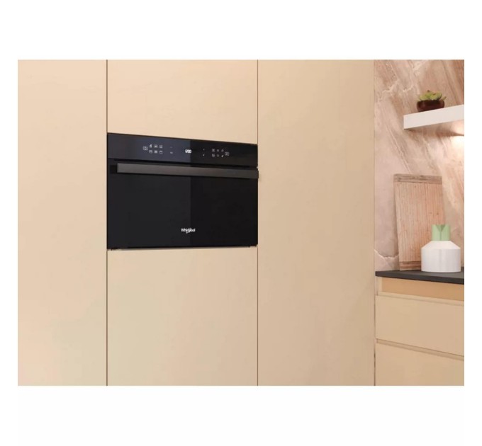 Мікрохвильова піч Whirlpool AMW6440FB