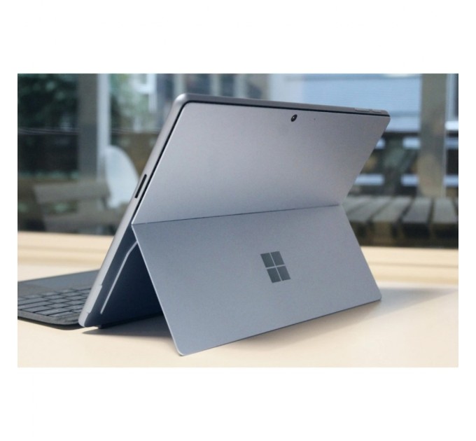 Планшет Microsoft Surface Pro 9 13 PS Touch/ i7-1265U/32GB/1TB/Win11P Silver (QLQ-00001)