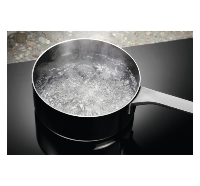 Варочна поверхня Electrolux EIV84550