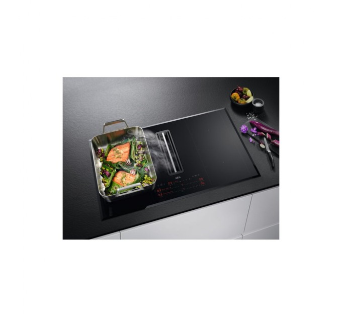 Варочна поверхня AEG CCE84779FB