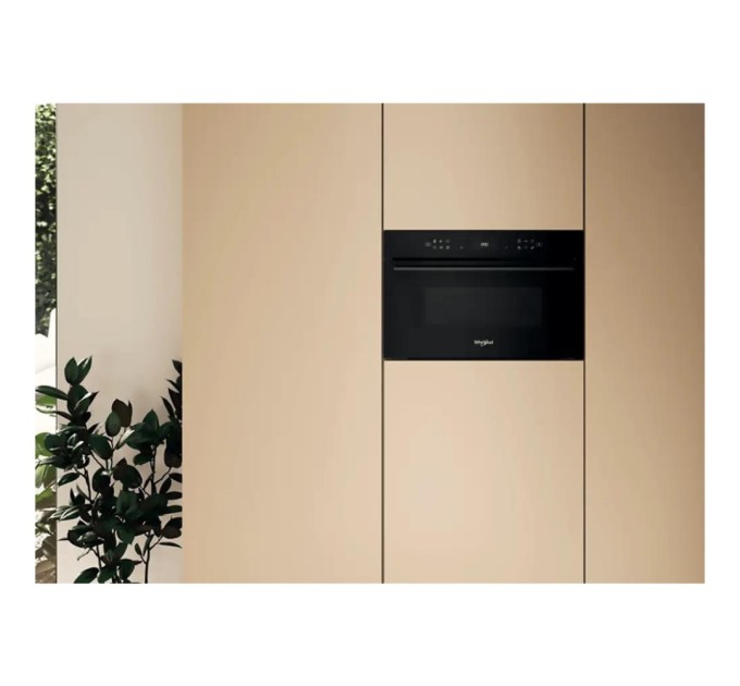 Мікрохвильова піч Whirlpool WMD7O4TB