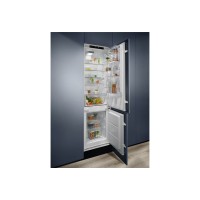 Холодильник Electrolux RNT6TE19S