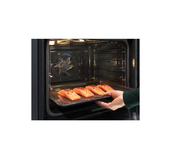 Духова шафа Electrolux EOB8S39H