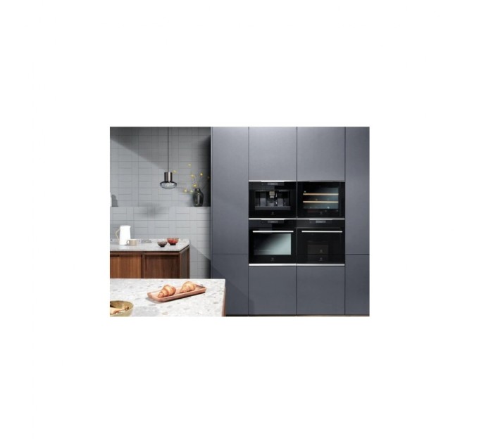 Холодильник Electrolux KBW5X