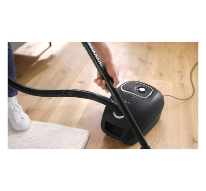 Пилосос Bosch BGB41BA1