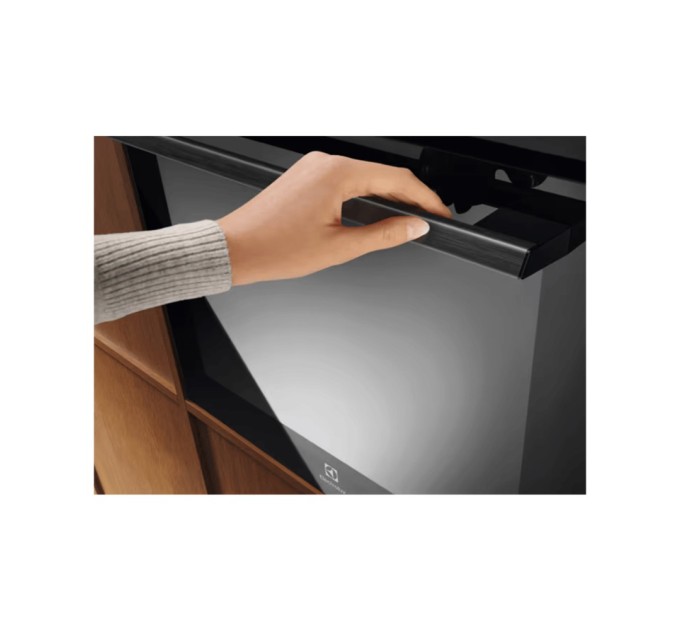 Духова шафа Electrolux LOC8H39WZ