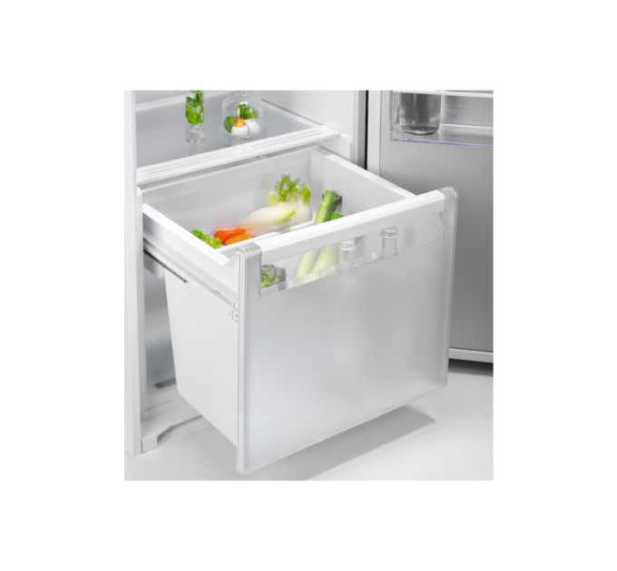 Холодильник Electrolux ERD6DE18S4