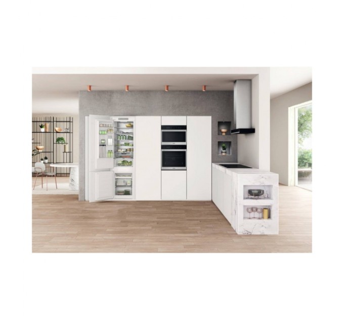 Холодильник Whirlpool WHC20T352