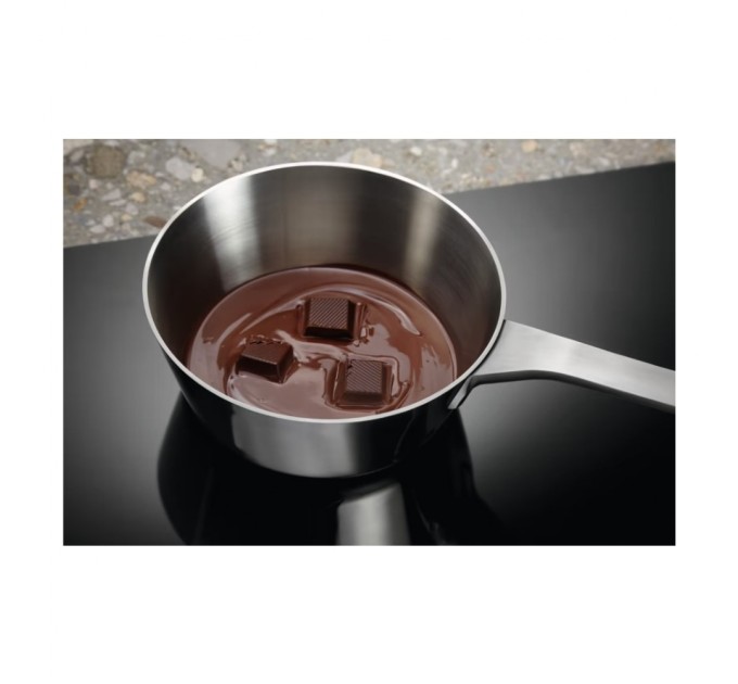 Варочна поверхня Electrolux CIR60433