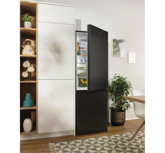 Холодильник Gorenje NRK6192ABK4