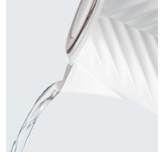 Электрочайник Russell Hobbs 26381-70