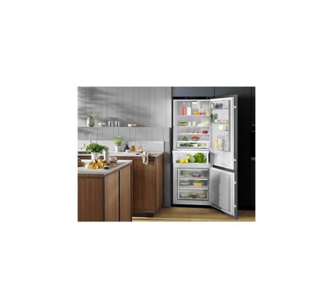 Холодильник Electrolux ENP7TD75S