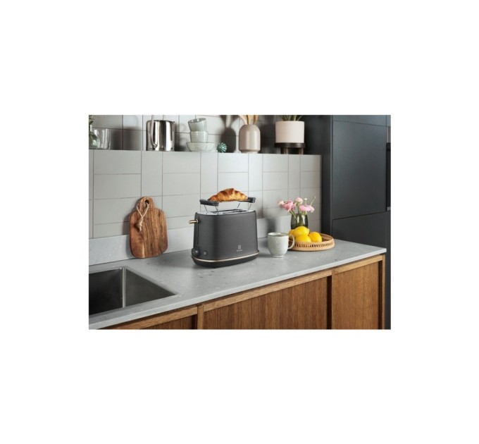 Тостер Electrolux E7T1-6BP